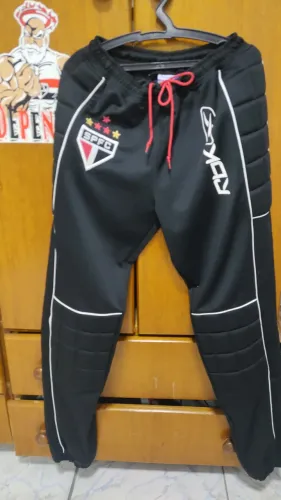 Calça de goleiro Rogério Ceni Reebok original tamanho M mas também veste G tranquilo 