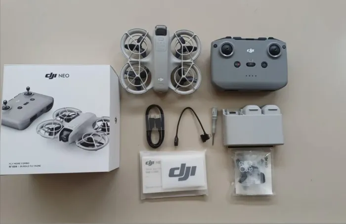 Drone dji neo combo completo+ 3 bateria 