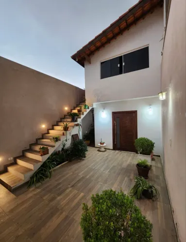 Da vendo minha casa com piscina