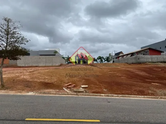 Vendo Lote de 275m² no Way Norte em Taubaté. Pronto para construir!!!!