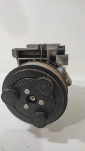 Compressor Ar Condicionado Nissan Frontier 2.5 190cv 2015