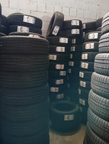 Sexta feira com S de StarkPneus!! 215/50 R17 - com Desconto!