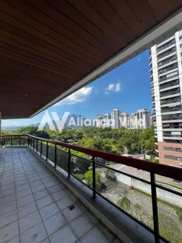 Barra da Tijuca | Cobertura 5 quartos, sendo 4 suites