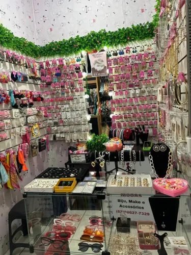 Vende loja Galeria Contorno na 44