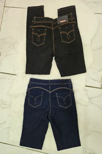 Calças jeans 