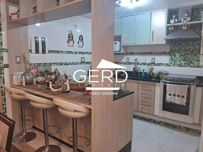 Sobrado a venda no condominio Wimblendon com 3 dormitórios - Granja Vianna - Cotia/SP