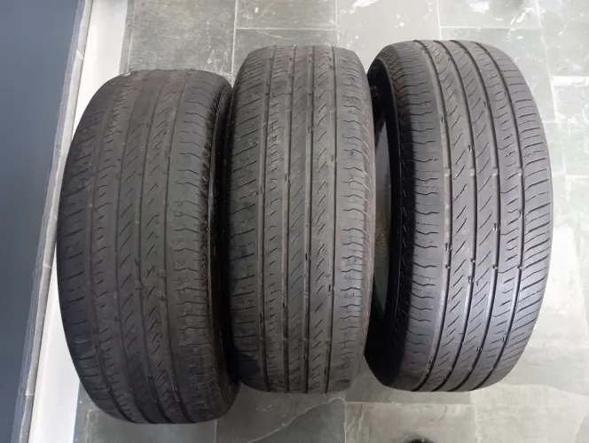 Pneus 205/60 r16
