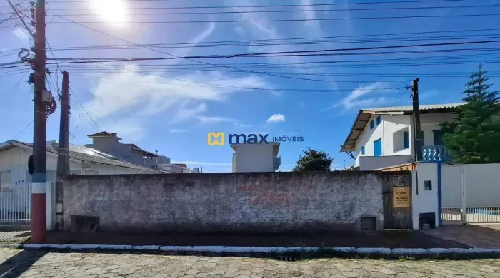 Aluguel: Terreno 360 m² Centro Navegantes/SC