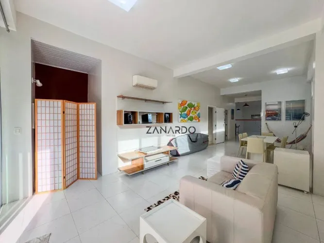 Casa para venda no condomínio da Riviera de São Lourenço