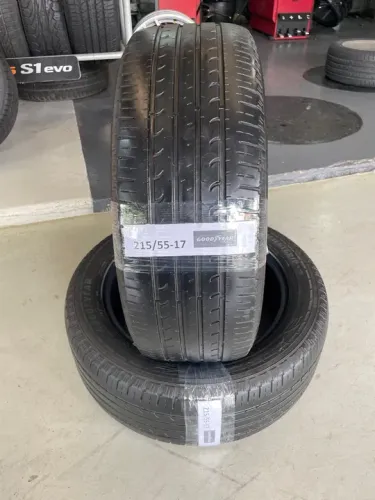 Pneus Goodyear 215/55-17