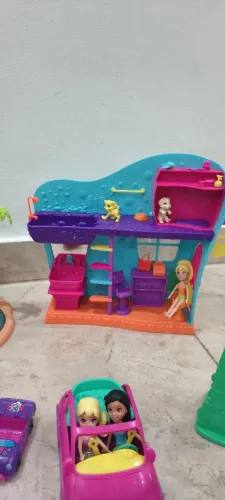 Pet shop com boneca Polly - 60,00 reais