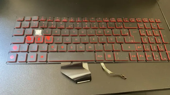 Teclado parar Acer Nitro 5 com teclas quebradas