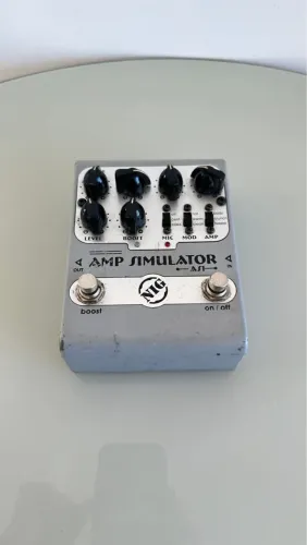 Pedal de Amplificador Nig Amp Simulator AS1