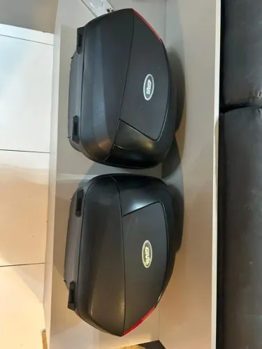  Baú Lateral Givi V35 - 35 Litros | Excelente Estado!