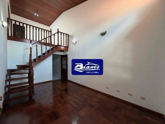 Bela Casa Térrea - Jd. Maia/ Mazzei