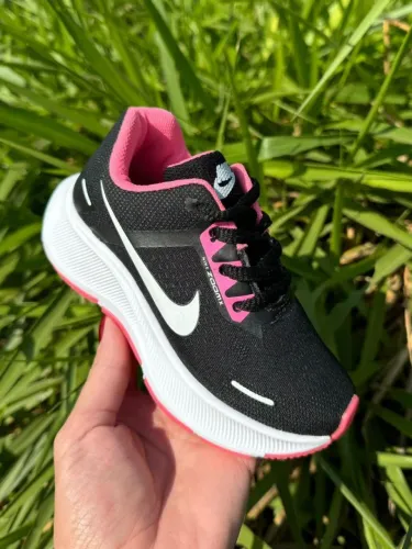 Tênis Nike Zoom - Preto e Rosa