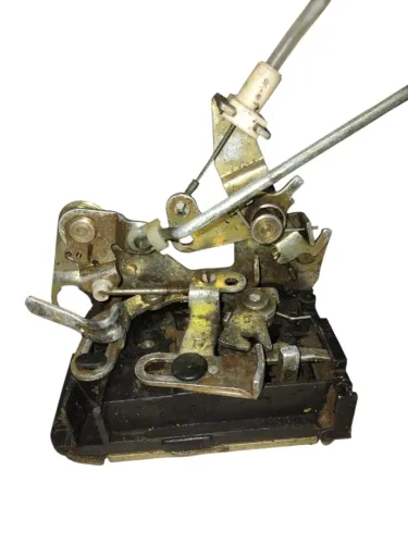 Fechadura porta Dianteira Direita Volkswagen gol Parati 1994a1999