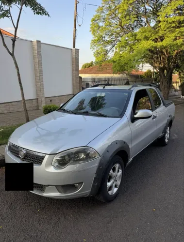 Fiat Strada Trekking 1.6 16V Flex CD 2013