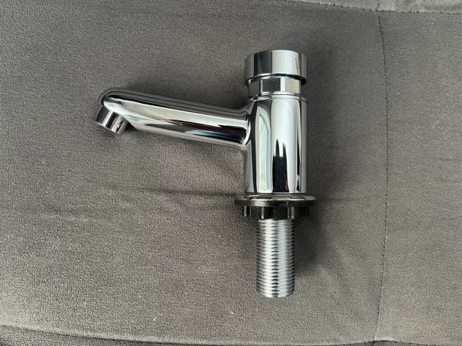 Torneira automática Docol