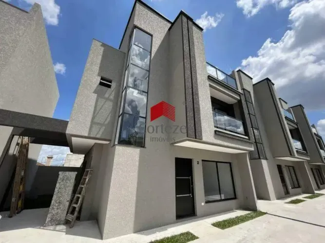 Sobrado em condomínio com 127,73m² 3 quartos, à venda, no bairro Capão Raso em Curitiba