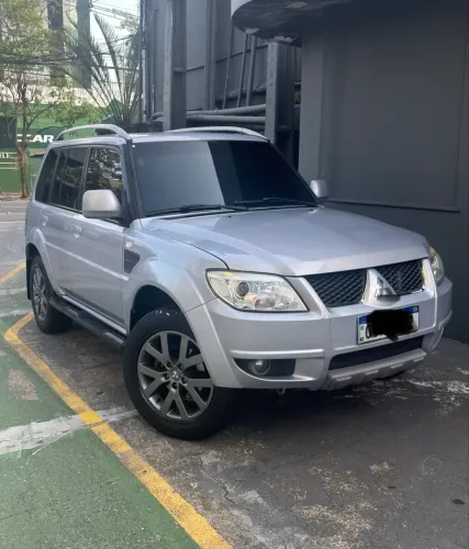 Mitsubishi Pajero TR4 2.0 Flex 16V 4X2 Mec. 2013