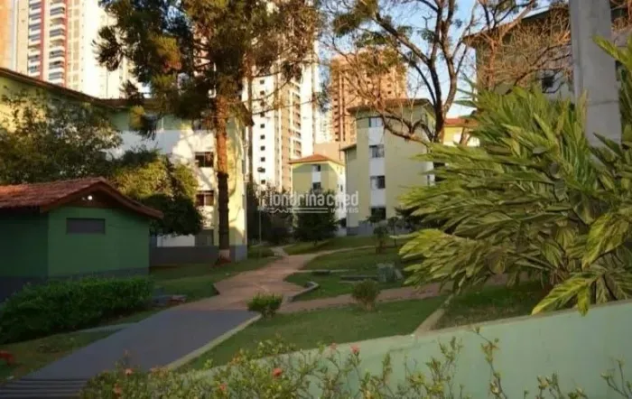 Apartamento à Venda em Condomínio Água Verde, Londrina - PR