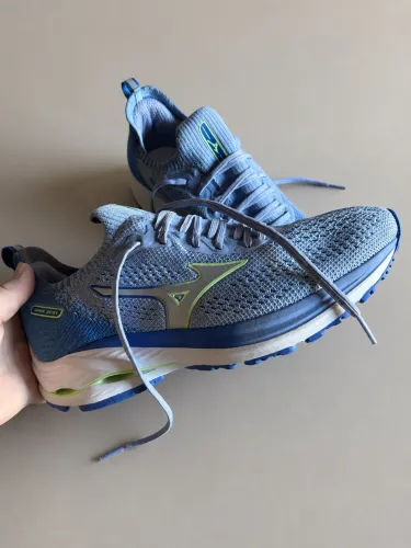 Tênis feminino Mizuno Wave Zest Numeração 38 