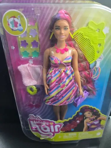 Boneca Barbie Totally Hair Cabelos Coloridos Mattel