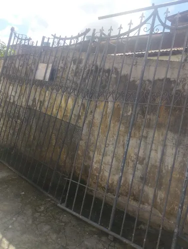 Portão de ferro e grade de ferro
