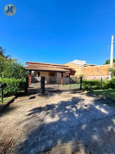 Chácara à venda em Jaguariúna, Núcleo Urbano Parque Ana Helena, com 3 quartos, com 500 m²
