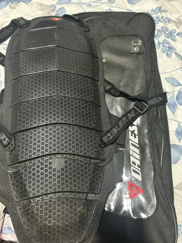 Protetor de coluna dainese