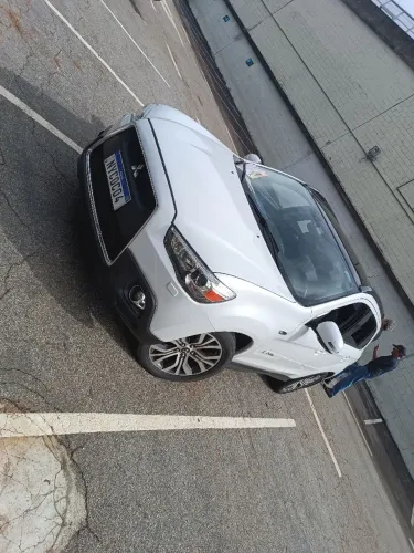 Mitsubishi ASX 2.0 16V 4X4 160cv Aut. 2012