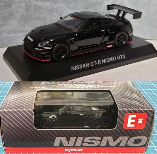 Carrinho Kyosho Nissan GT-R Nismo GT3 1/64 Colecionável