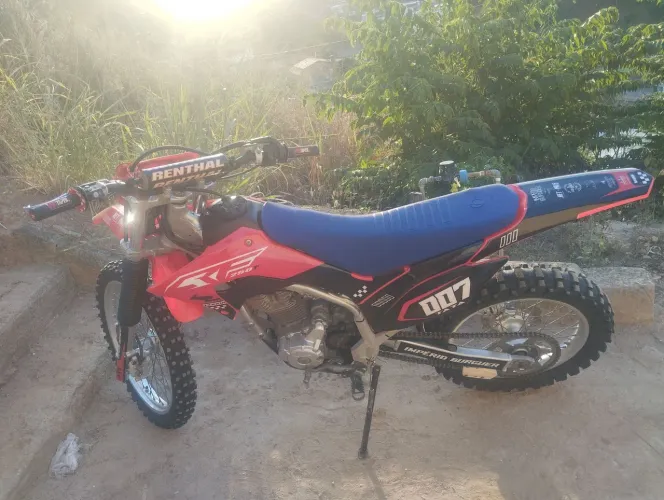 Moto de procedência