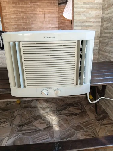 Vendo ar condicionado Electrolux 7.500 btus