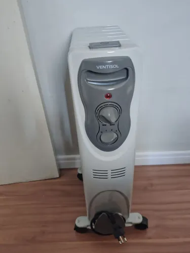 Aquecedor a óleo ventisol 127v 1500w