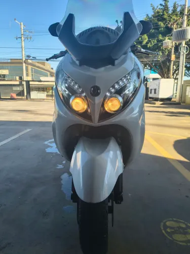 Maxsym 400i 2015 Excelente SCOOTER. CONFORTO E AGILIDADE NO SEU DIA A DIA.