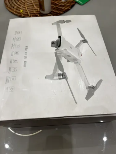 Drone FIMI X8 SE 4K GPS - Excelente Estado, Dobrável e Portátil