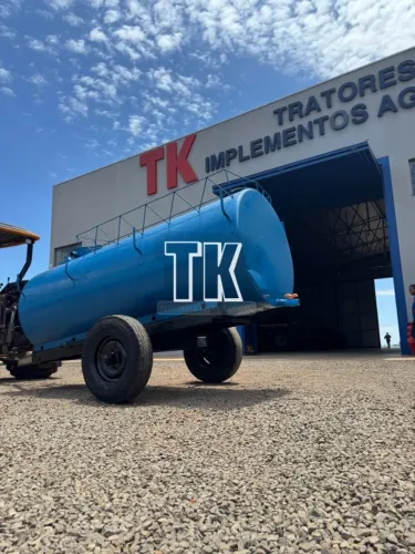 cod. 1197 Carreta Tanque de 1 eixo 4000 LT - Tk Tratores Nova Andradina-MS