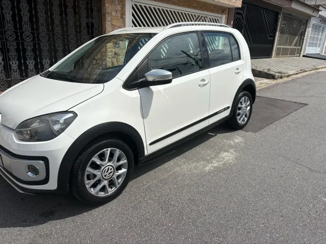 Volkswagen Up! Cross 1.0 T. Flex 12V 5P 2016