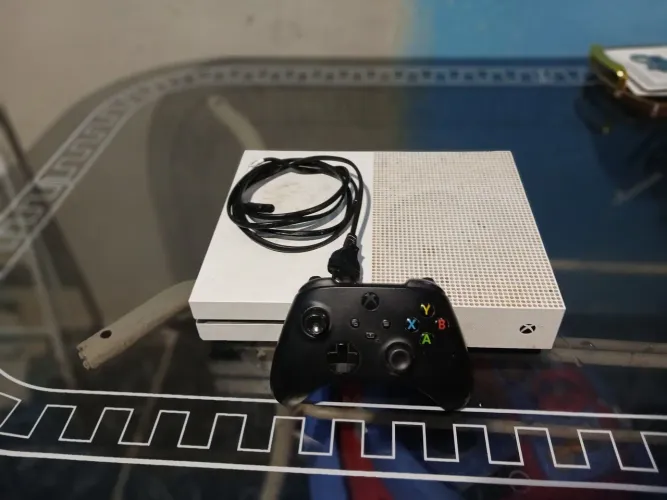 Xbox one com controle 
