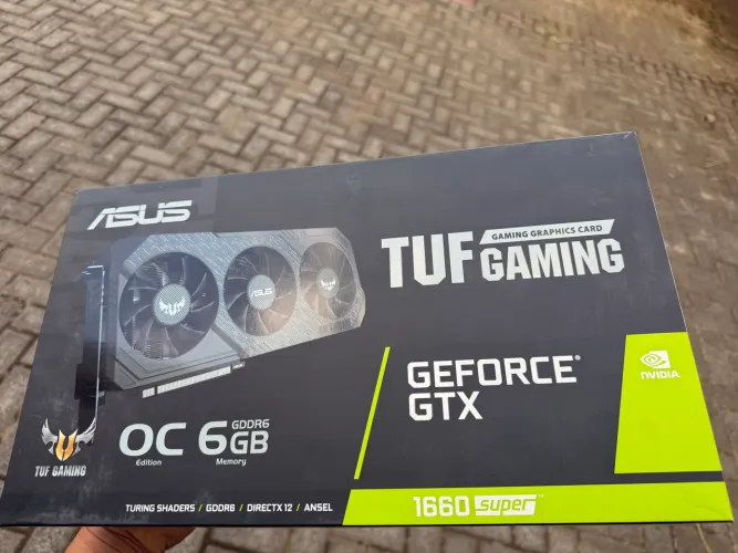 Placa de vídeo Asus TUF GTX 1660 Super 6Gb GDDR6 TripleFan