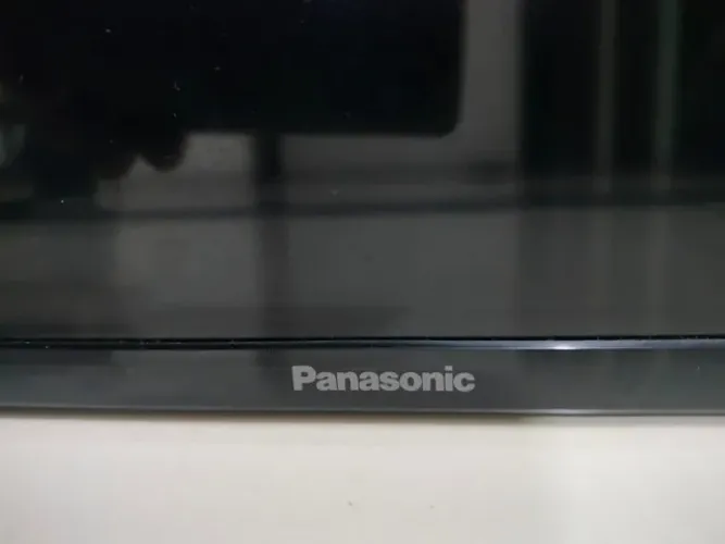 TV PANASONIC LCD 39" FULLHD