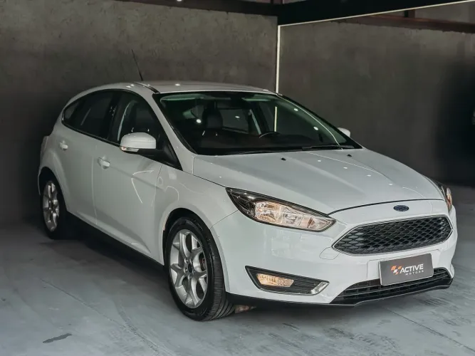Ford Focus Fastback Se/se Plus 2.0 Flex Aut. 2017