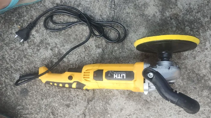 Politriz Angular Lilth 1050W