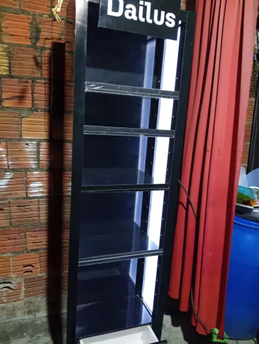 Expositor semi novo