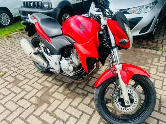 Honda CB300 2012 oportunidade !!!