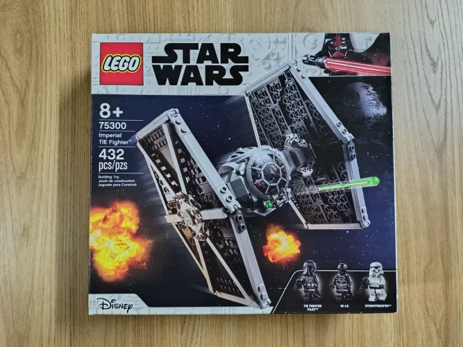 Lego Star Wars 75300 - Imperial Tie Fighter