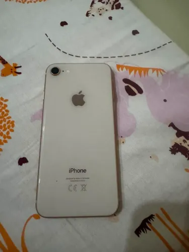 iPhone 8 64gb estado de novo bateria nunca trocada todo original