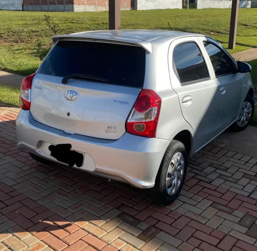 Toyota Etios X 1.3 Flex 16V 5P Mec. 2018